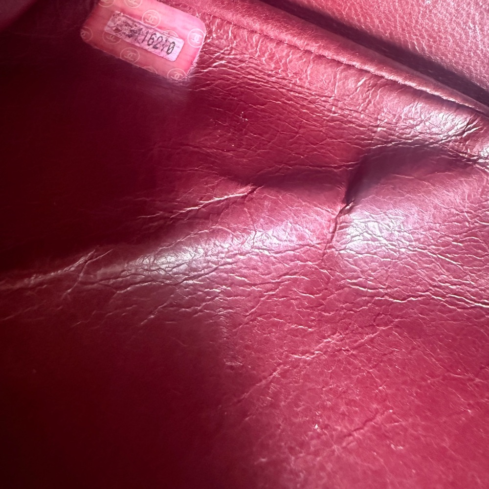 CHANEL Black Quilted Flap 24K Gold CC Logo Leather Shoulder Bag - Picture 10 of 12